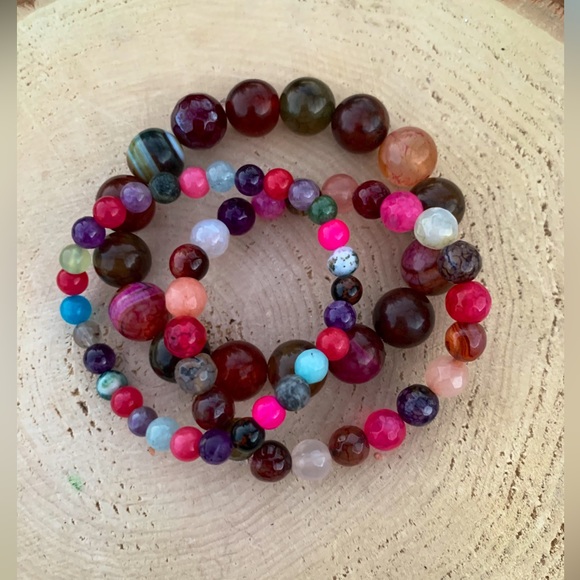 Natural Multi-Color Dyed Faceted Round Agate Gemstone Mixed Bead Bracelet Stack - Picture 4 of 13